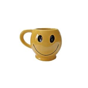 Vintage McCoy Pottery Ceramic Smiley Face Mug 1970's Yellow Made in USA **READ**